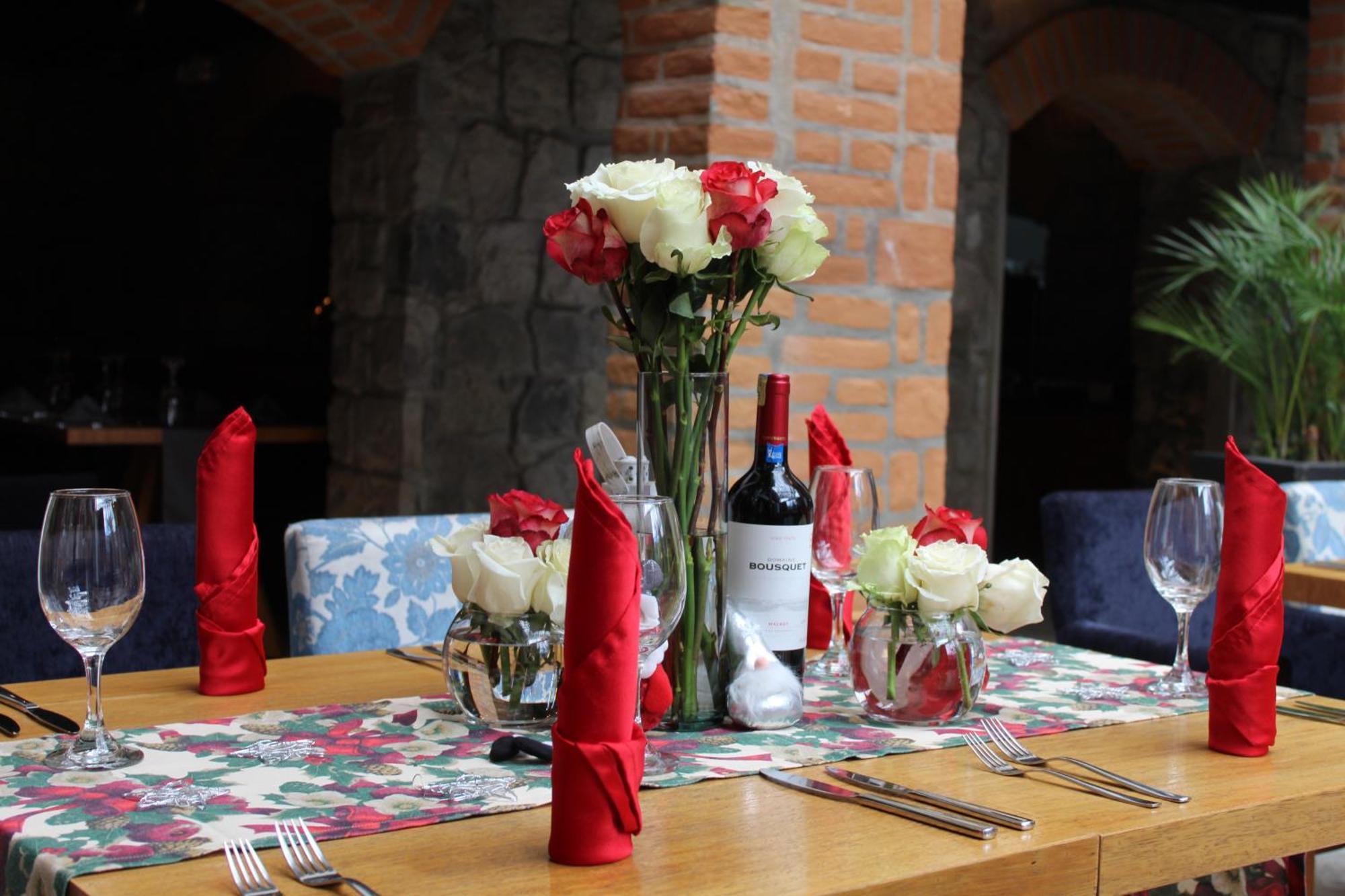 Hotel Otavalo Zewnętrze zdjęcie